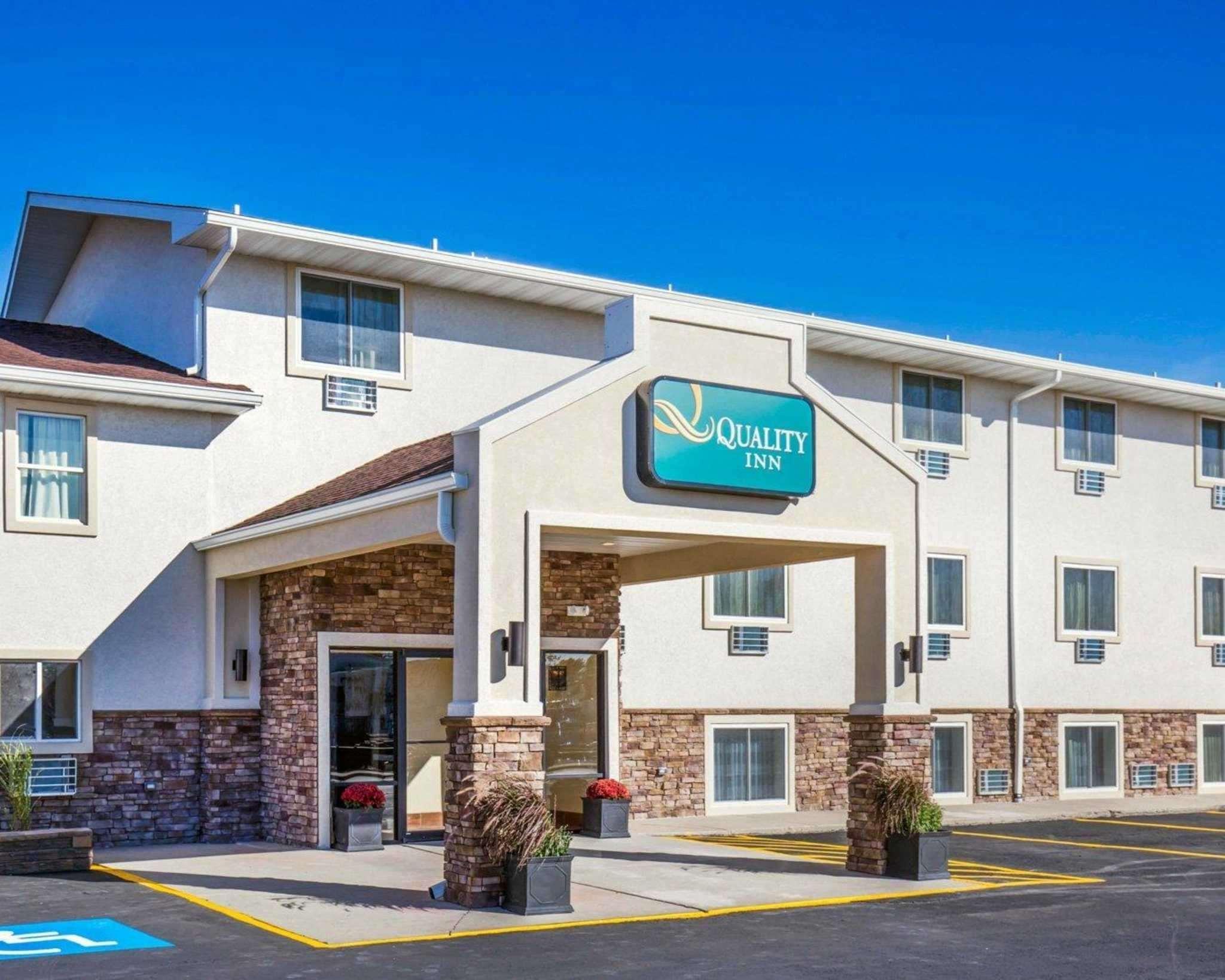 Quality Inn Gillette I-90 East Exterior photo