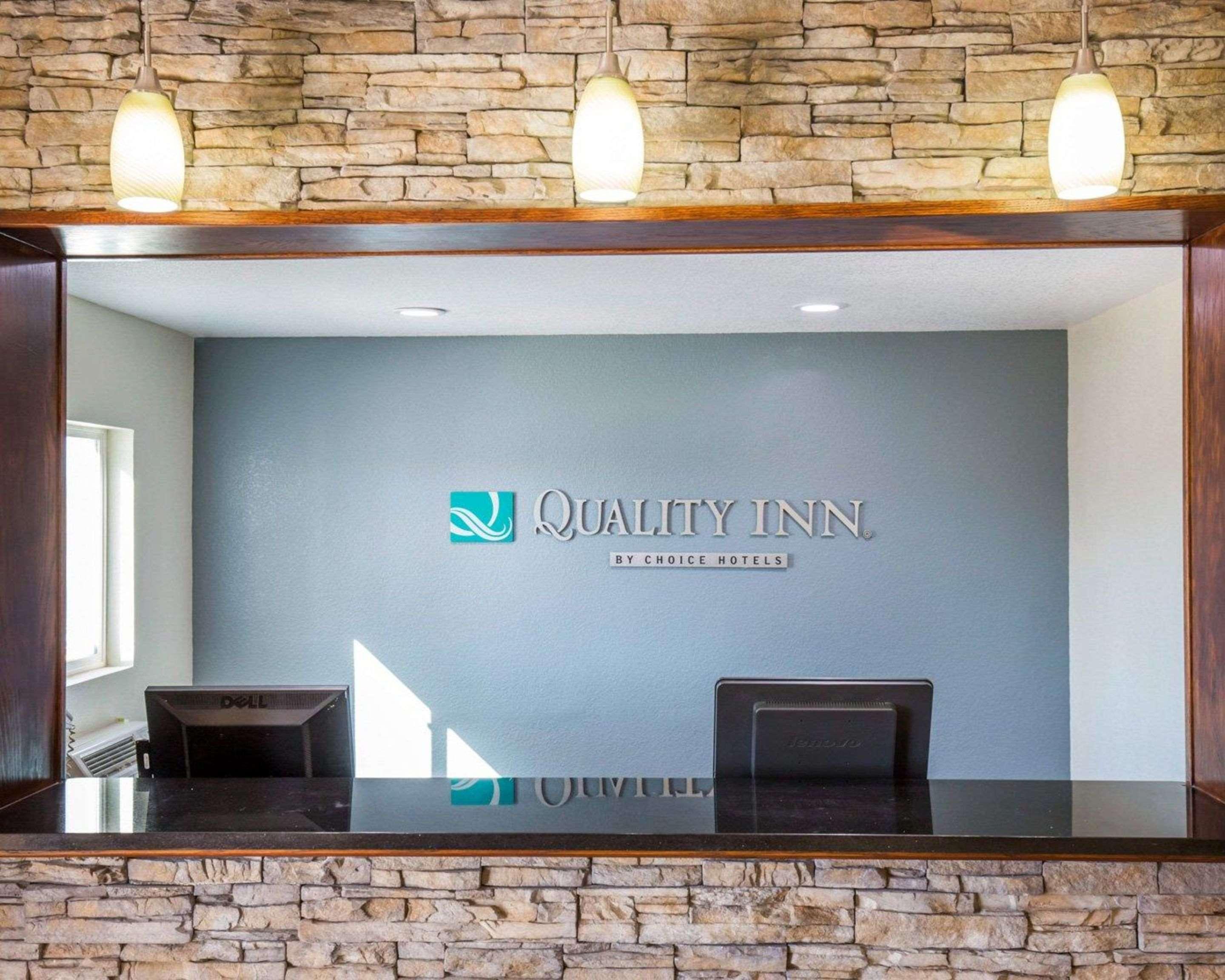Quality Inn Gillette I-90 East Exterior photo